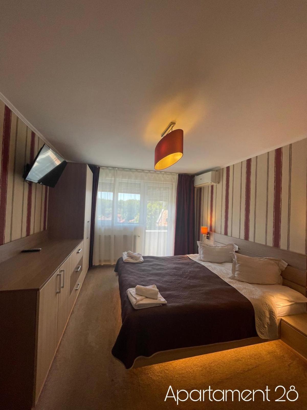 Apartamente Felix Беїле-Фелікс Екстер'єр фото